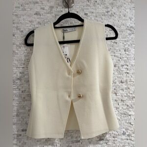 Zara Women's Ivory Buttoned Vest